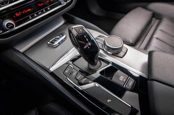 BMW 530i 2.0 16V TURBO GASOLINA M SPORT AUTOMÁTICO